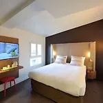 Campanile Paris - Centre Hotel 3*