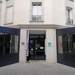 Hotel Campanile Paris - Centre Clichy