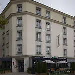 Hotel Campanile Paris - Centre 3*