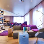Hotel Campanile Paris - Centre 3*