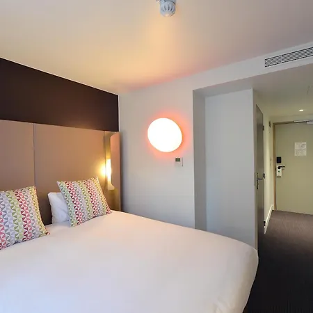 Campanile Paris - Centre Hotel 3*