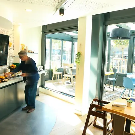 Campanile Paris - Centre 호텔 3*