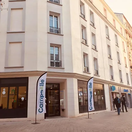 Campanile Paris - Centre 3* 클리시