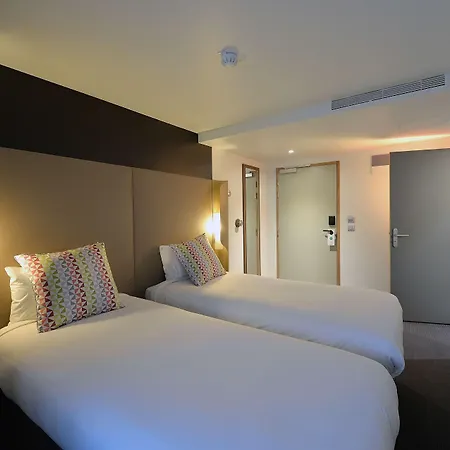 Otel Campanile Paris - Centre 3*