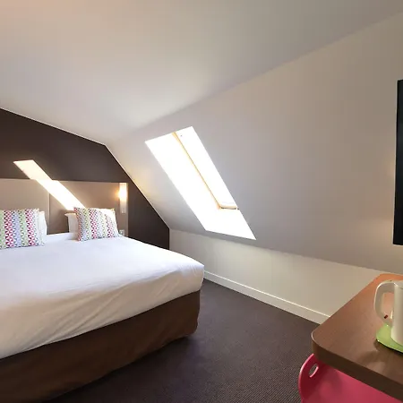 Campanile Paris - Centre 3* Clichy