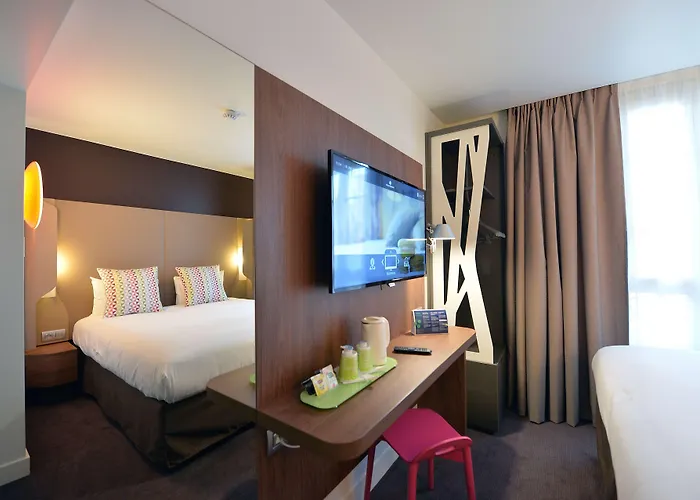 Campanile Paris - Centre Hotel Clichy